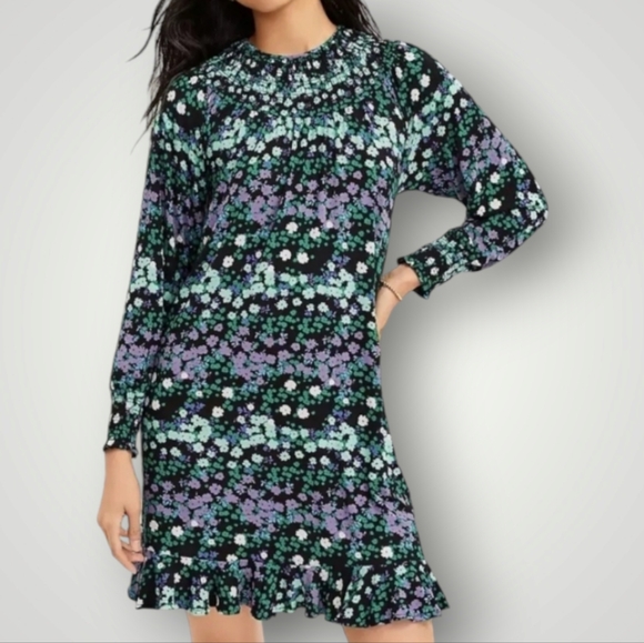 LOFT Dresses & Skirts - Loft Dress Womens M Floral Print Smocked Neckline and Cuffs Knee Length Tie Wais